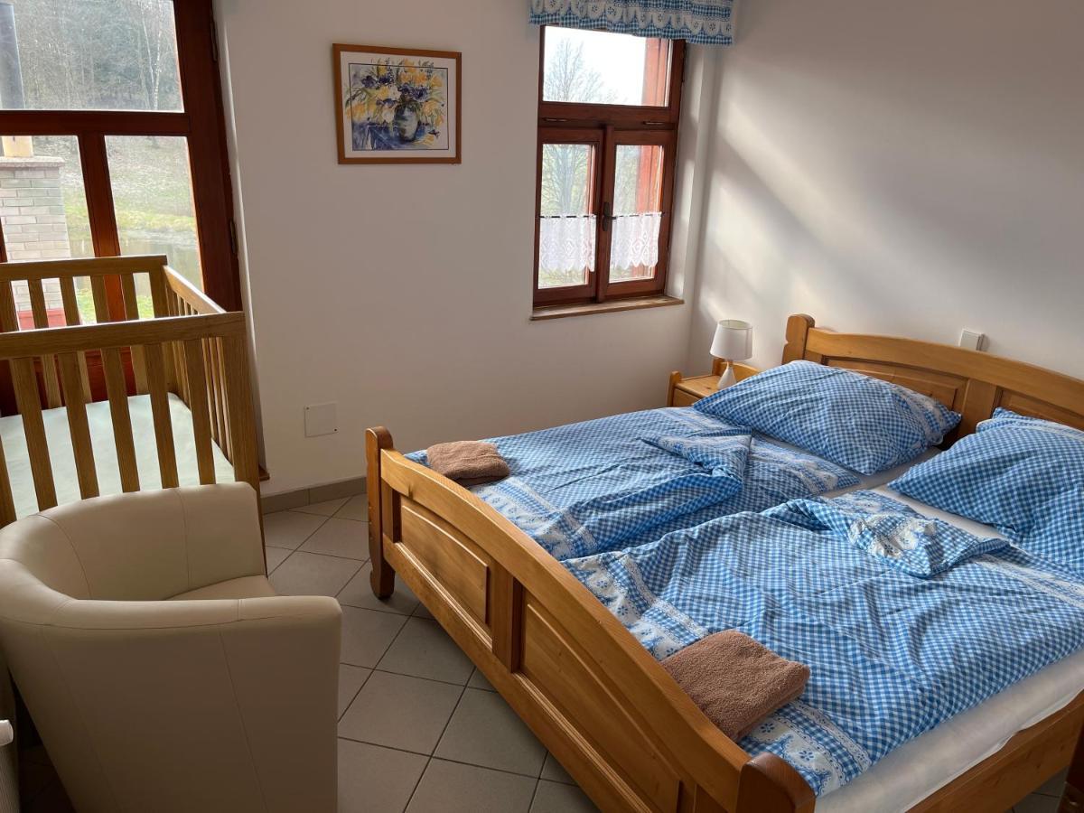 Sokolí hnízdo Hotel Hlaska Luaran gambar