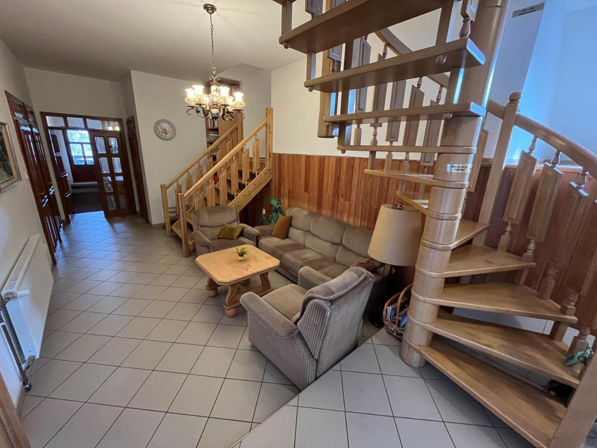 Sokolí hnízdo Hotel Hlaska Luaran gambar