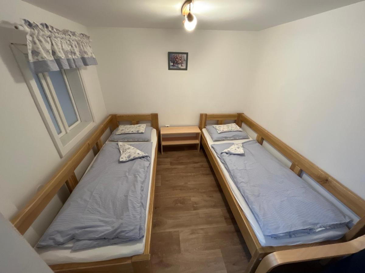 Sokolí hnízdo Hotel Hlaska Luaran gambar